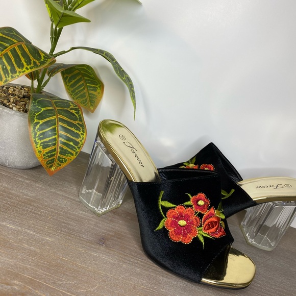 ✨FOREVER✨ Black Fashion Platform Mule - Picture 8 of 8